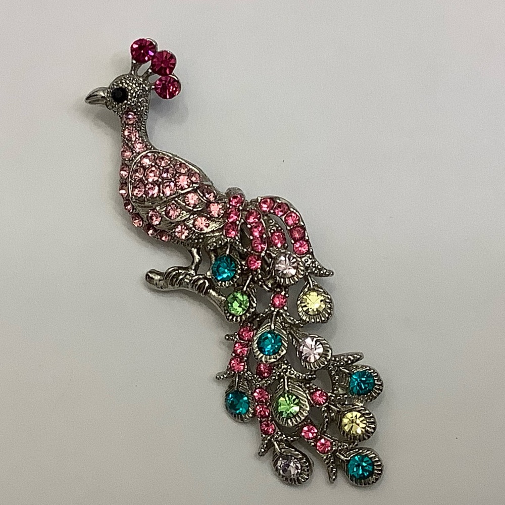Peacock Brooch - Picture 2 of 7